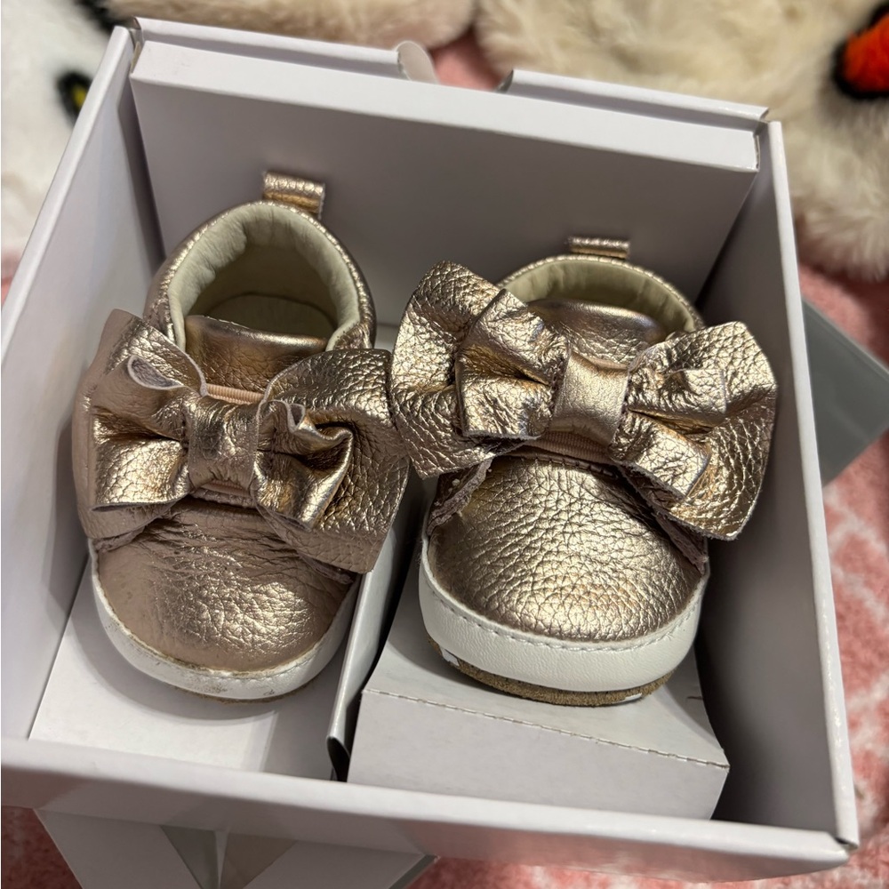 Robeez First Kicks
